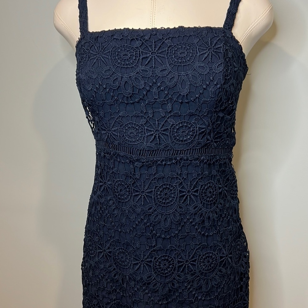 Women’s Hollister Navy Blue Lace Dress - Picture 5 of 16